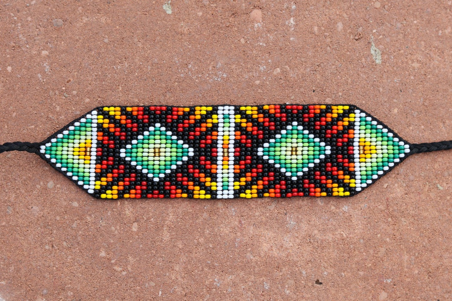 Colombian Chaquira Bracelet Medium Handmade Indigenous Crafts Jewellery