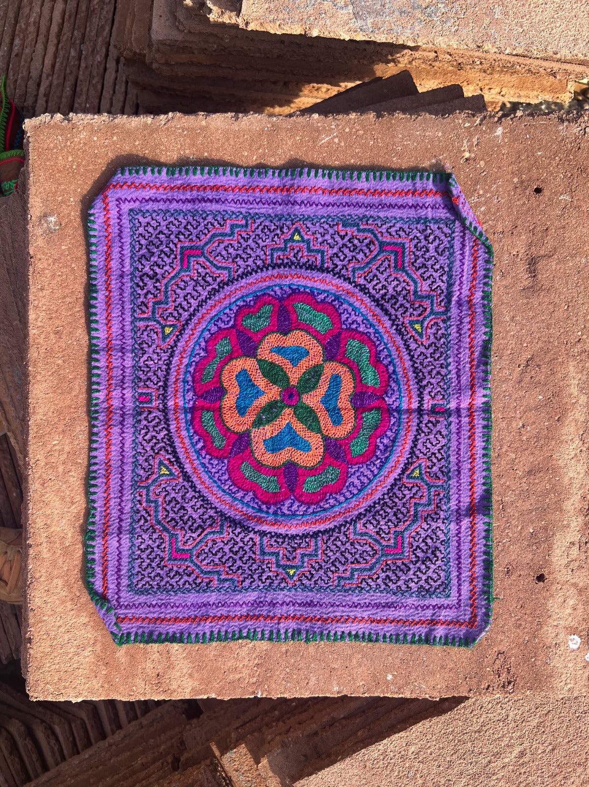 Peruvian Handmade Shipibo Altar Cloth Square Small/Medium with Ayahuasca & Chacruna Plant Details