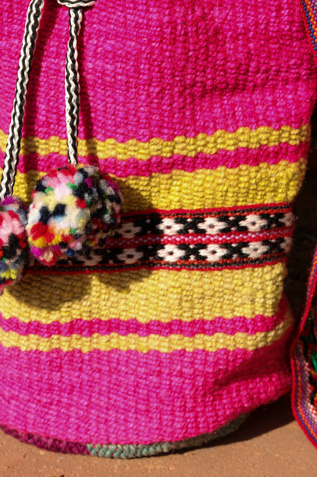 Peruvian Handmade Llama Wool Bucket Bag Medium