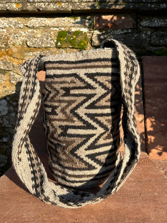 Aruaca Natural Wool Woven Cross Body Bag Large