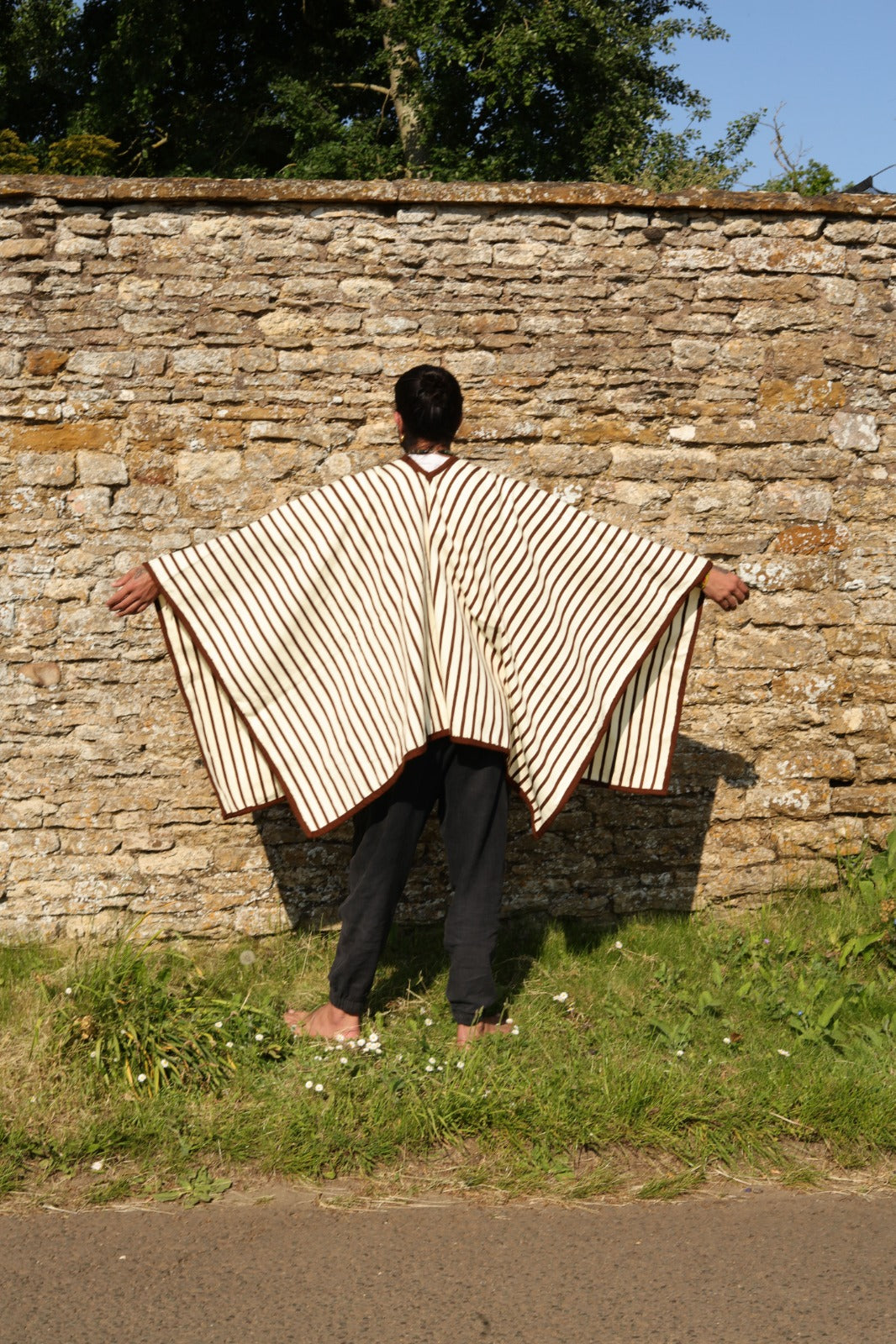 Peruvian Handmade Woven Llama Wool Heavyweight Poncho